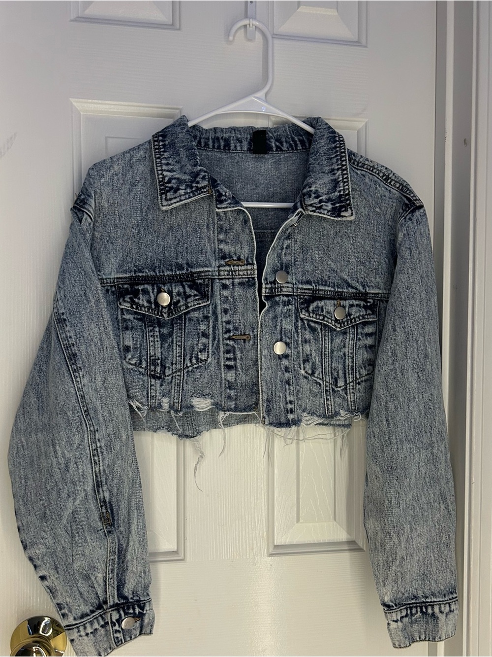 Cropped Washed Denim Jacket - Gray